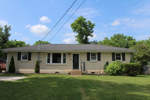 204 Morris St, Hendersonville, TN, 37075-4710 | Card Image