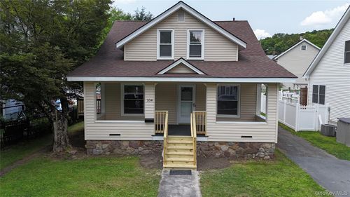 104 N Orange St, Port Jervis, NY, 12771-1130 | Card Image