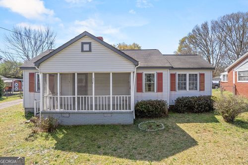 31 Sprayberry Rd, Newnan, GA, 30263-1055 | Card Image