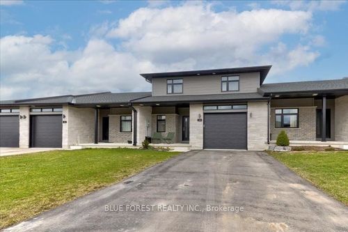 98 Rowe Ave, Exeter, ON, N0M1S1 | Card Image