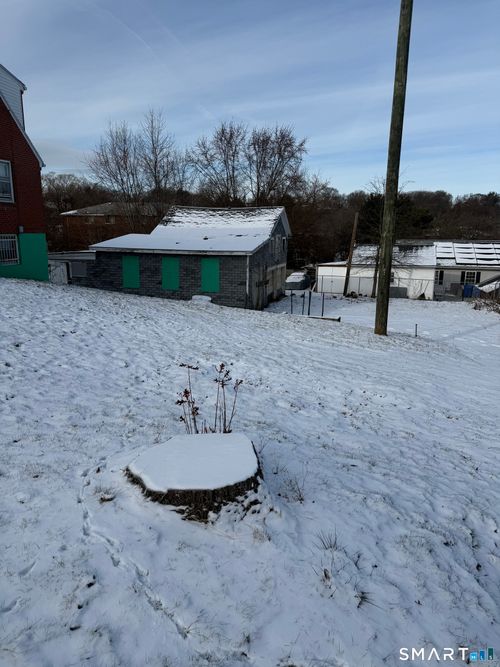 142 Lasalle St, New Britain, CT, 06051-1146 | Card Image