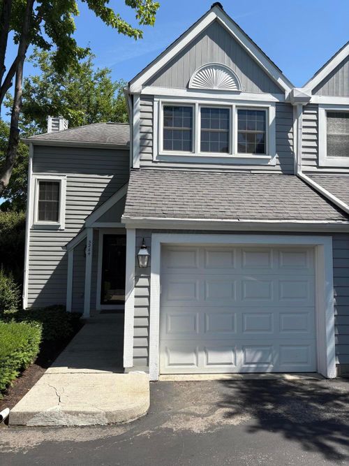 5264 Parkcrest Ln, Columbus, OH, 43220-2414 | Card Image