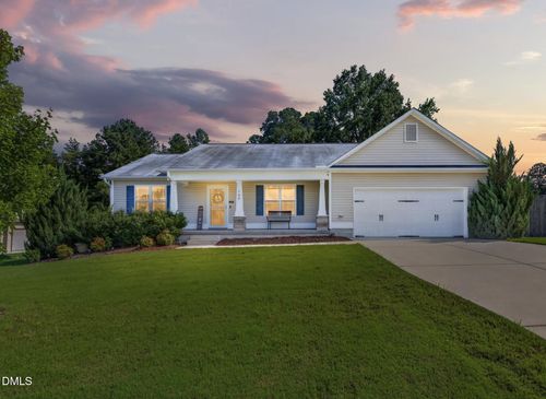 100 Belle Meade Ct, Benson, NC, 27504-9268 | Card Image