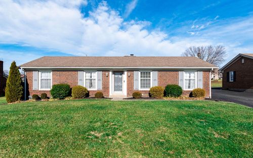 107 Pin Oak Dr, Lancaster, KY, 40444-1046 | Card Image
