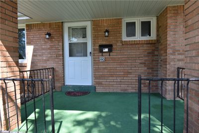 190 Shackelford, House other with 3 bedrooms, 1 bathrooms and 1 parking in Monroeville PA | Image 2