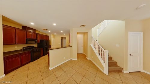 210-6255 W Arby Ave, Las Vegas, NV, 89118-4644 | Card Image