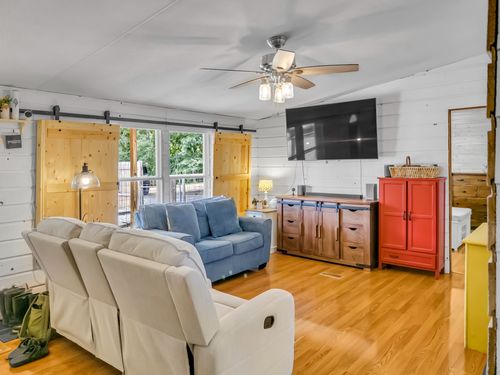 262 Woodland Heights Rd, Centerville, TN, 37033-4278 | Card Image