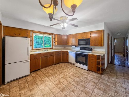 1447 Timber Ave, Hansell, IA, 50441-7207 | Card Image