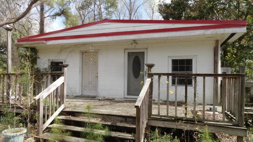 214-210-214 Railroad St, Havelock, NC, 28532-2411 | Card Image