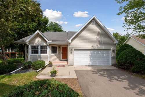 10246 Lee Dr, Eden Prairie, MN, 55347-4808 | Card Image