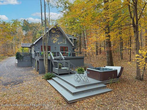 126 Storks Nest Rd, Round Top, NY, 12473-5018 | Card Image