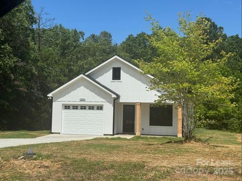 875 S Potter Rd, Lancaster, SC, 29720-9642 | Card Image