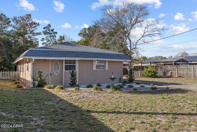 101 Porter Drive, House other with 3 bedrooms, 1 bathrooms and null parking in Panama City Beach FL | Image 3