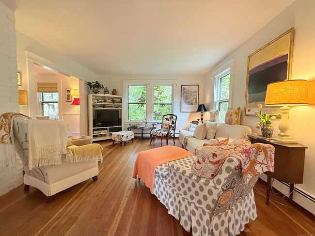 137 Main St, House other with 3 bedrooms, 2 bathrooms and 3 parking in Chester CT | Image 13