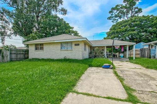 1612 Yale Ave, Metairie, LA, 70003-3612 | Card Image
