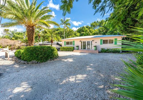 225 Gasparilla Dr, Key Largo, FL, 33037-2309 | Card Image