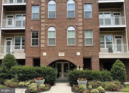 205-13723 Neil Armstrong Ave, HERNDON, VA, 20171-4132 | Card Image