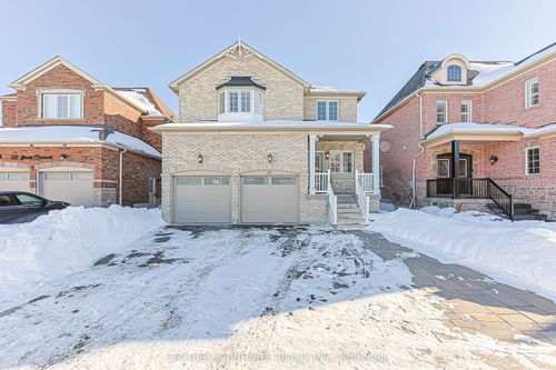 31 Gloria Cres, Whitby, ON, L1P1V4 | Card Image