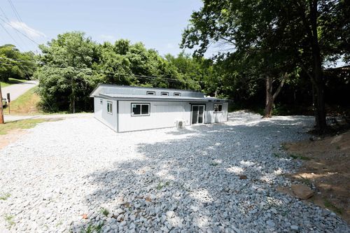 53 W Court St, Melbourne, AR, 72556-9204 | Card Image