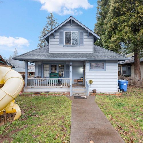 535 South St, Butte Falls, OR, 97522-0150 | Card Image