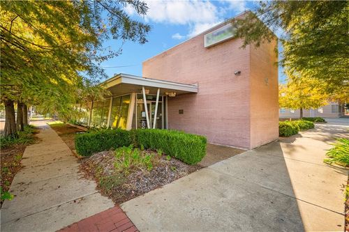 403 Bolton Ave, Alexandria, LA, 71301-7026 | Card Image