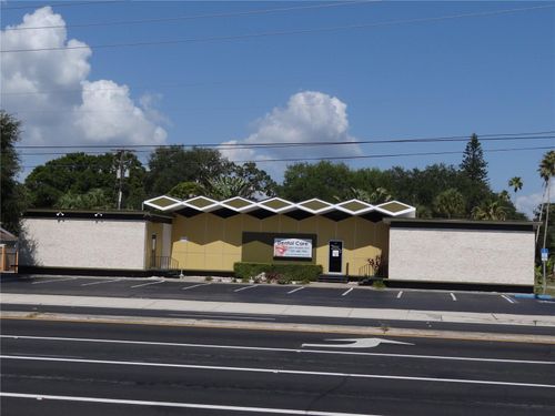 501 66th Street N, SAINT PETERSBURG, FL, 33710 | Card Image