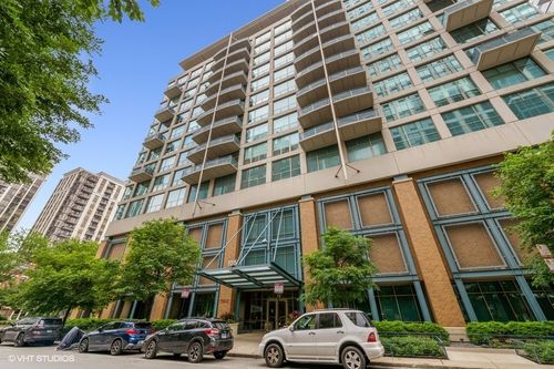 1303-125 13th St, Chicago, IL, 60605-2682 | Card Image
