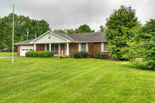 844 Old Plank Rd, Chandler, IN, 47610-9267 | Card Image