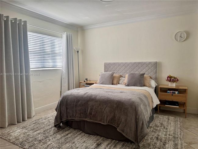 APT-7 - 3801 Ne 22 Nd Ter, Home with 1 bedrooms, 1 bathrooms and null parking in Lighthouse Point FL | Image 8