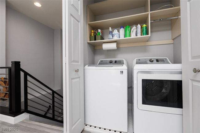 Washroom featuring recessed lighting, wood finished floors, laundry area, and independent washer and dryer | Image 20