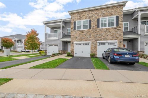 240 Fall Ct, East Northport, NY, 11731-4839 | Card Image