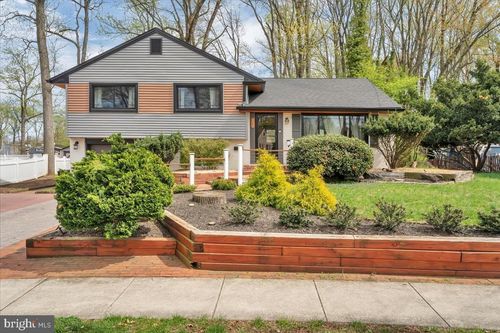 1237 Oakwood Rd, HADDONFIELD, NJ, 08033-3632 | Card Image