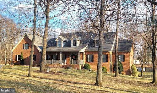 8401 Country Home Ln, Boonsboro, MD, 21713-1950 | Card Image