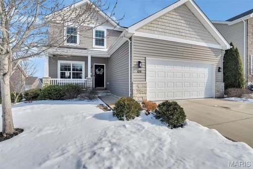 1051 Timber Creek Ln, Imperial, MO, 63052-2116 | Card Image