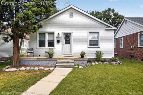 23022 Cleveland St, Dearborn, MI, 48124-3469 | Card Image