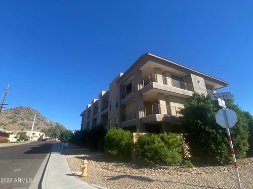505 E Mountain View Rd, Phoenix, AZ, 85020-2039 | Card Image