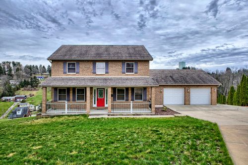 11227 Pershing Dr, North Huntingdon, PA, 15642-2340 | Card Image