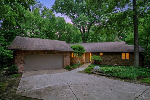 477 White Oak Dr, Oxford, OH, 45056-9273 | Card Image