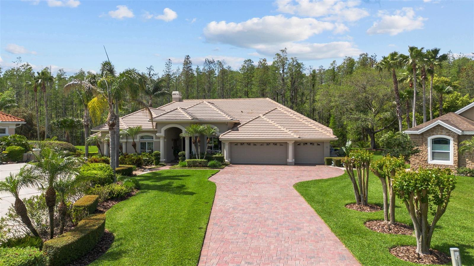 Wimbledon Cir, Lutz, FL 33558