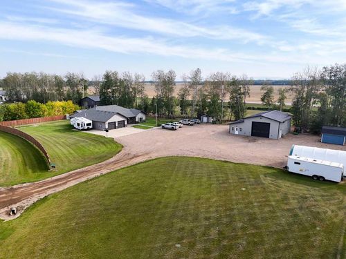 114 Greenwood Bend, Rural Mackenzie County, AB, T0H2H0 | Card Image