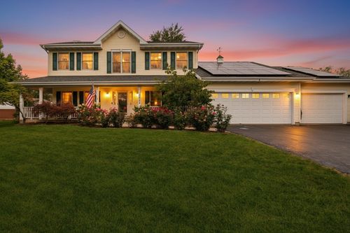 33147 N Lake Shore Dr, Grayslake, IL, 60030-1720 | Card Image