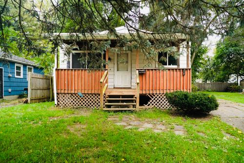 226 E Lakeview Road, Flint, MI, 48503 | Card Image