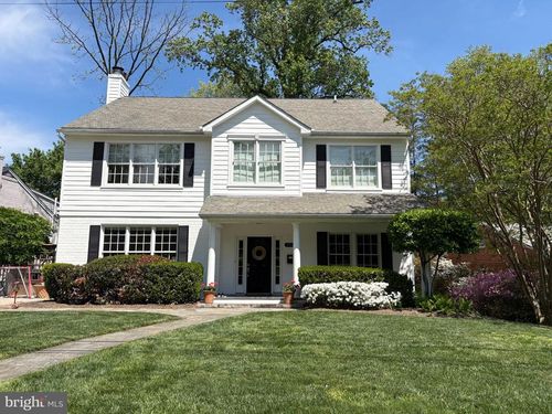 5909 Madawaska Rd, BETHESDA, MD, 20816-2339 | Card Image