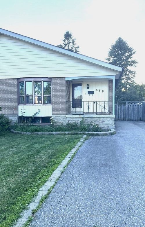 bsmt-868 Chapleau Dr, Pickering, ON, L1W1P4 | Card Image