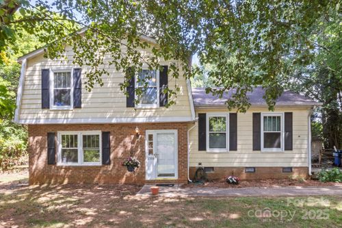 2508 Wood Star Ct, Matthews, NC, 28105-3828 | Card Image