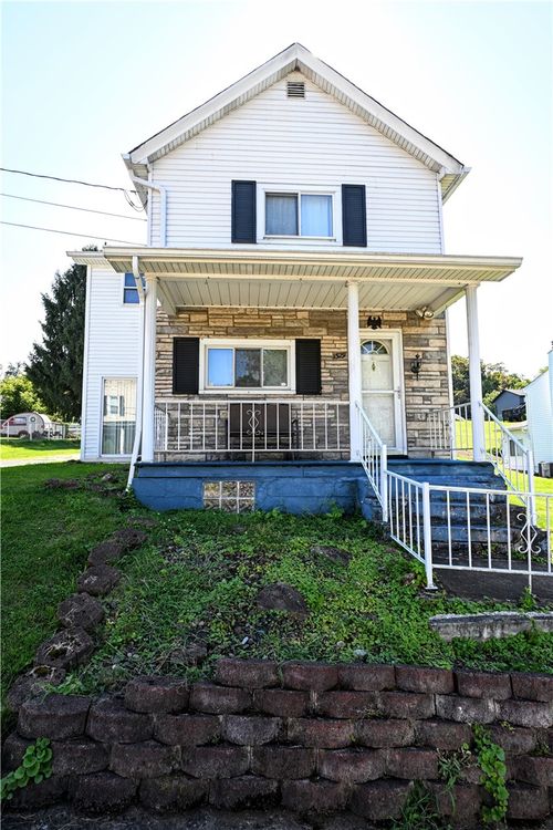 1329 Marelda Ave, Donora, PA, 15033-2245 | Card Image