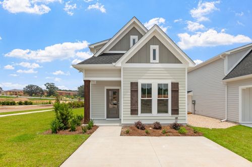 3734 Meadow Vista Ln, TALLAHASSEE, FL, 32308-6045 | Card Image