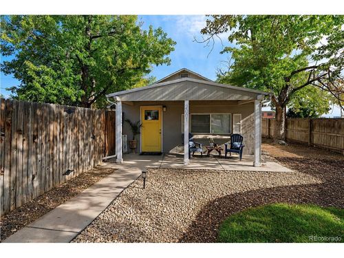 2001 W Wesley Ave, Englewood, CO, 80110-1054 | Card Image