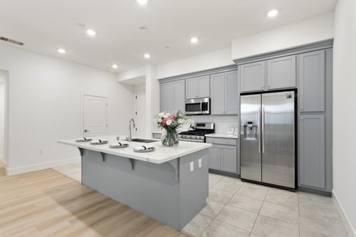 apt-321-1000 Berryessa Ln, Davis, CA, 95616-4597 | Card Image