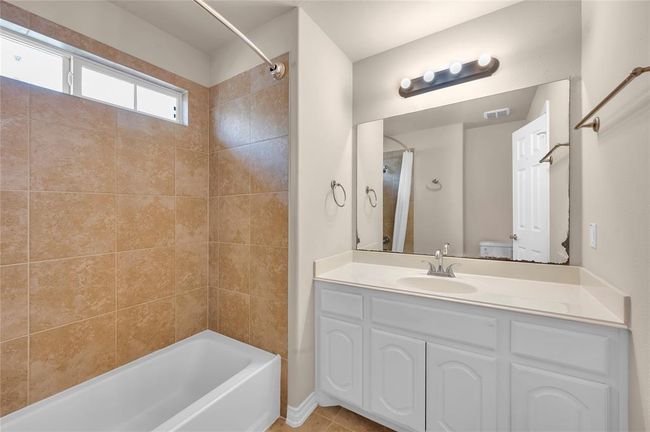 25402 Lancaster Pine Dr, House other with 5 bedrooms, 4 bathrooms and 3 parking in Spring TX | Image 28